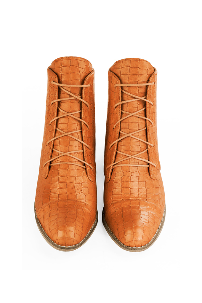 Apricot orange women's ankle boots with laces at the front. Round toe. Low leather soles. Top view - Florence KOOIJMAN